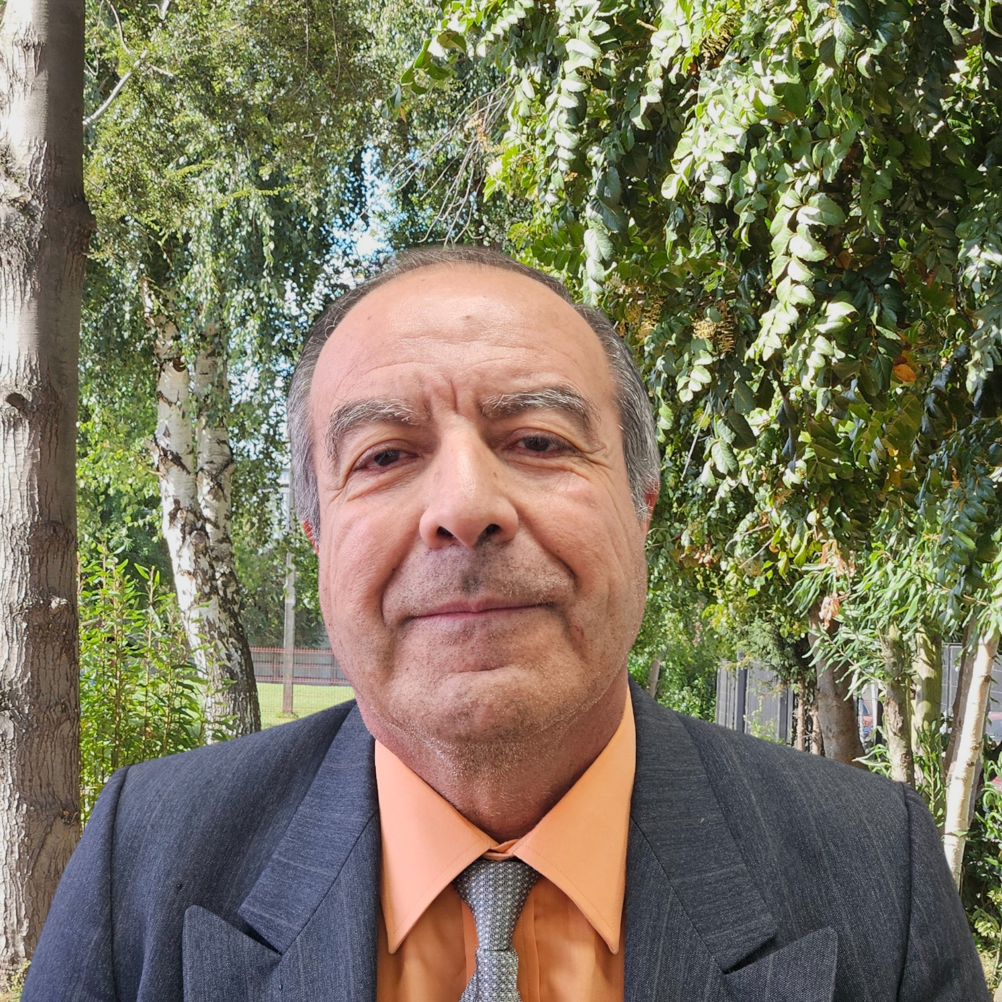 VICTOR H. MANRÍQUEZ MARTÍNEZ